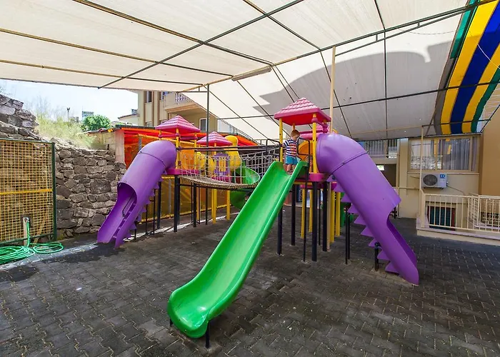 Aparthotel Exelsior Annex 3*