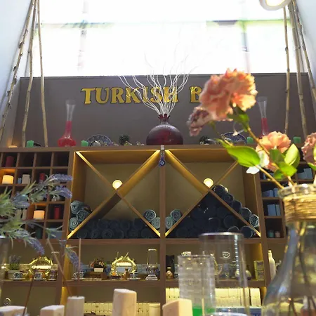 Hotel apartamentowy Exelsior Annex 3*